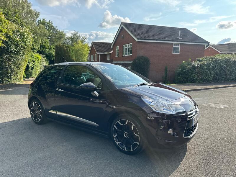View CITROEN DS3 1.6 e-HDi Airdream DSport