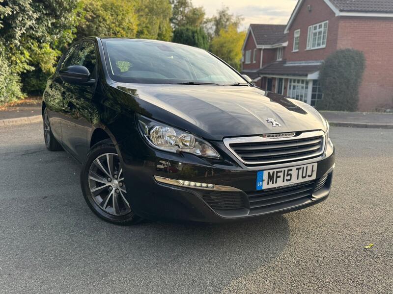 View PEUGEOT 308 1.2 PureTech Sportium